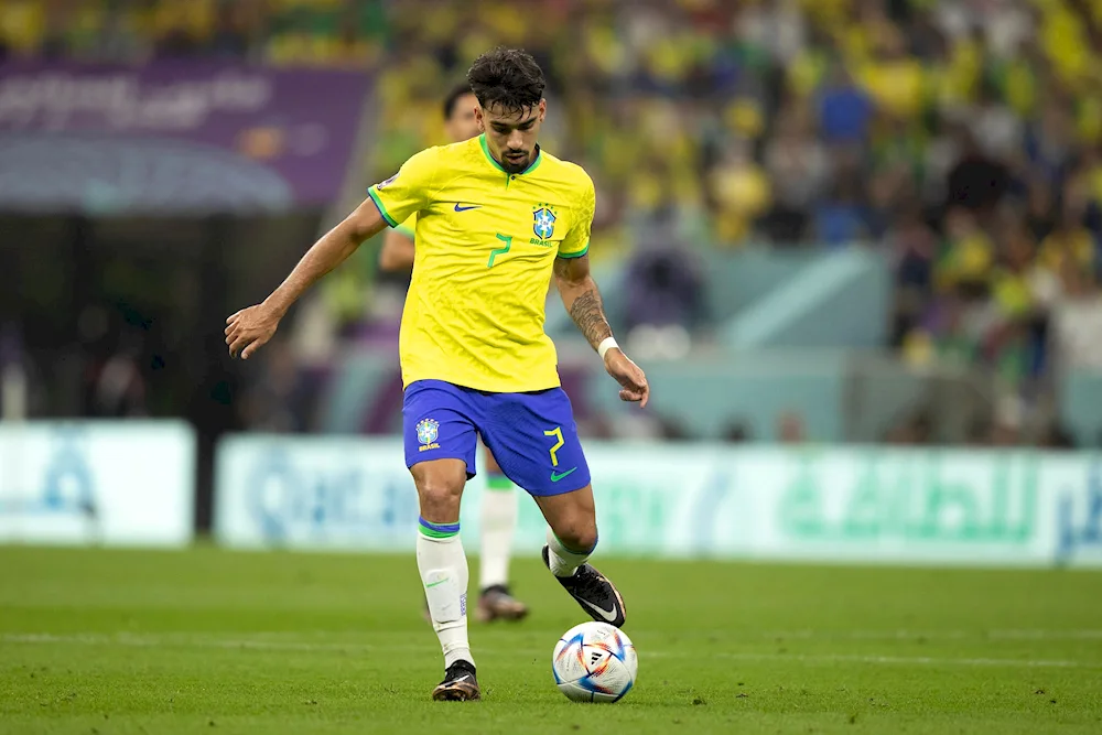 Lucas Paqueta footballer