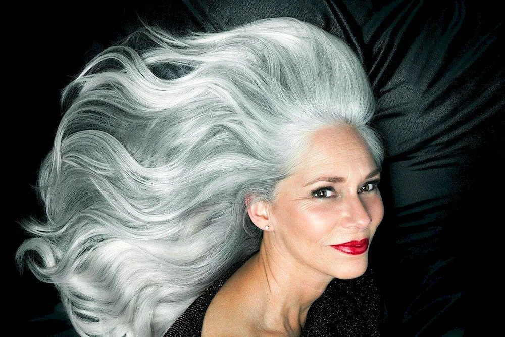 Melanin and grey hair
