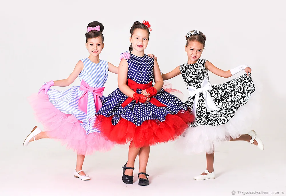 Hairstyle for girl for kindergarten graduation