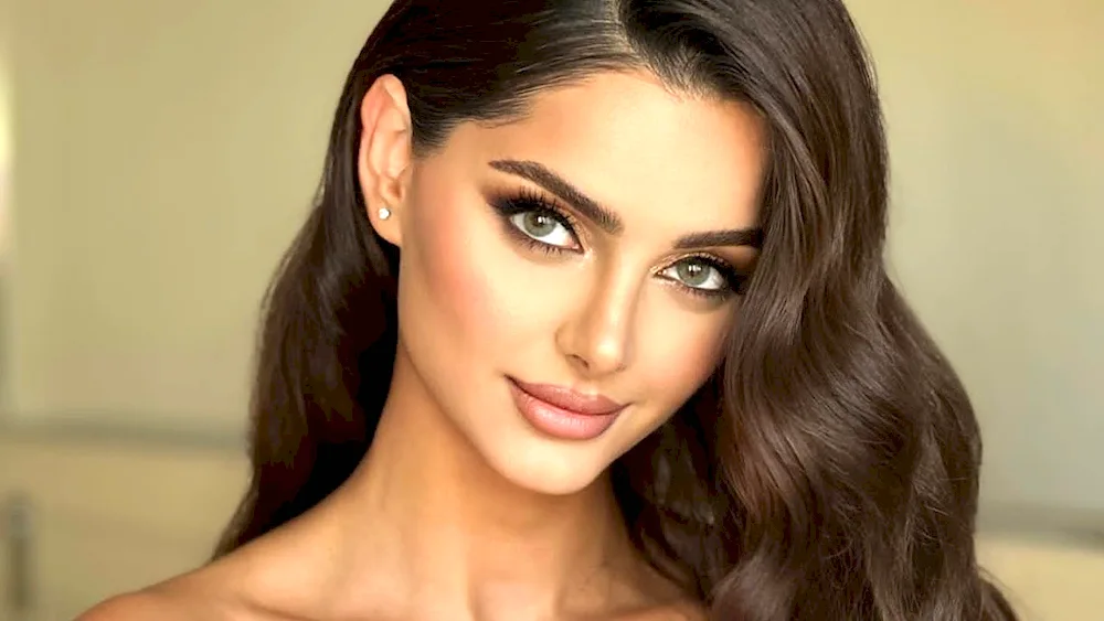 Mahlagha Jaberi Claudia Links