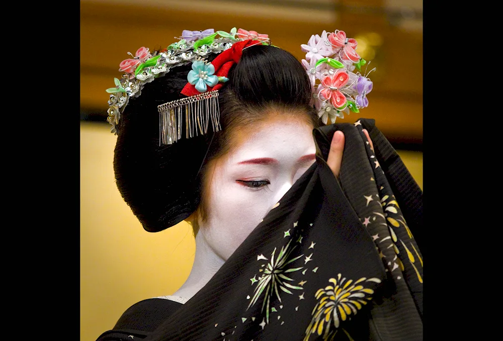 Make-up geisha Maiko