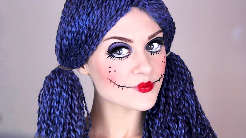 Make-up doll