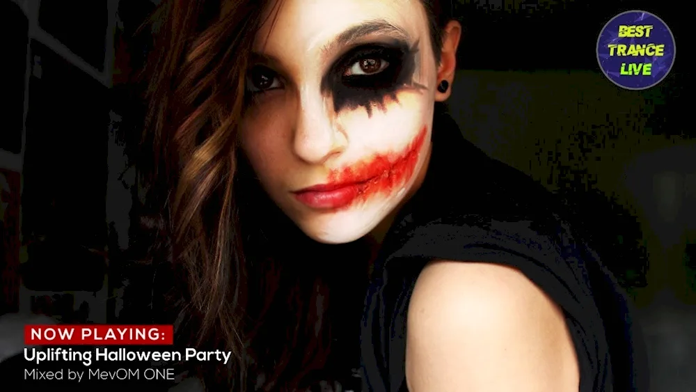 Halloween makeup for girls