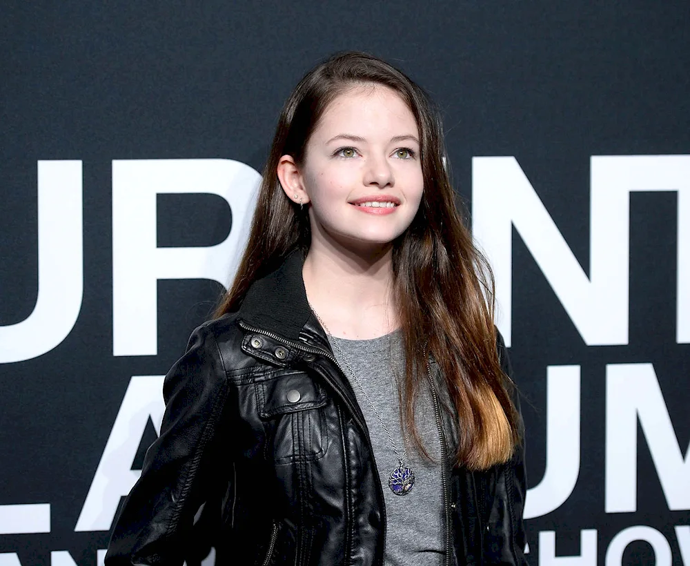 Mackenzie Foy