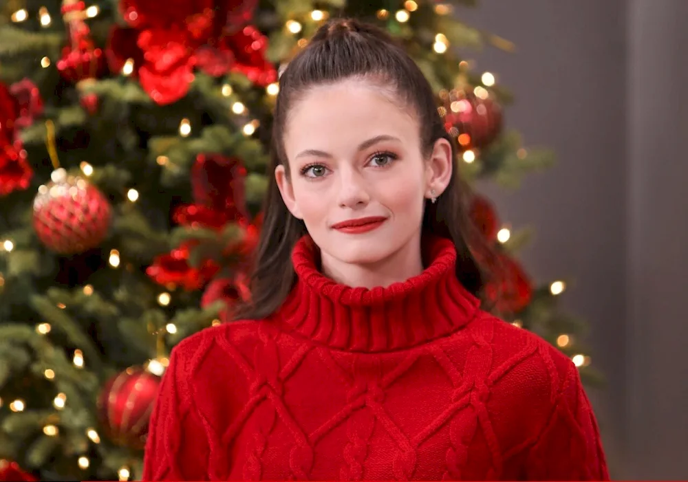 Mackenzie Foy