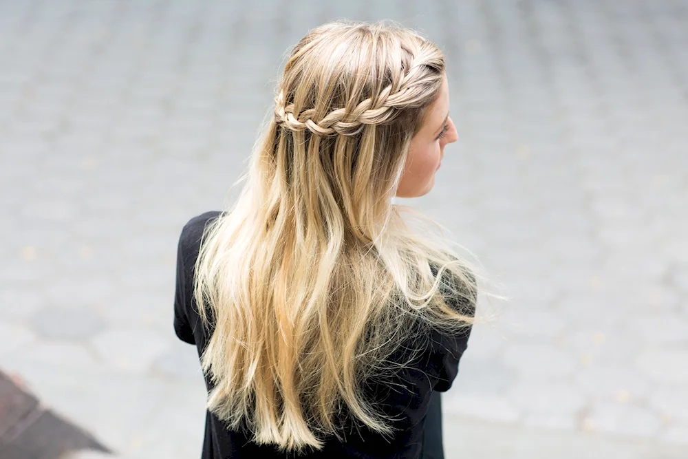 French waterfall braid