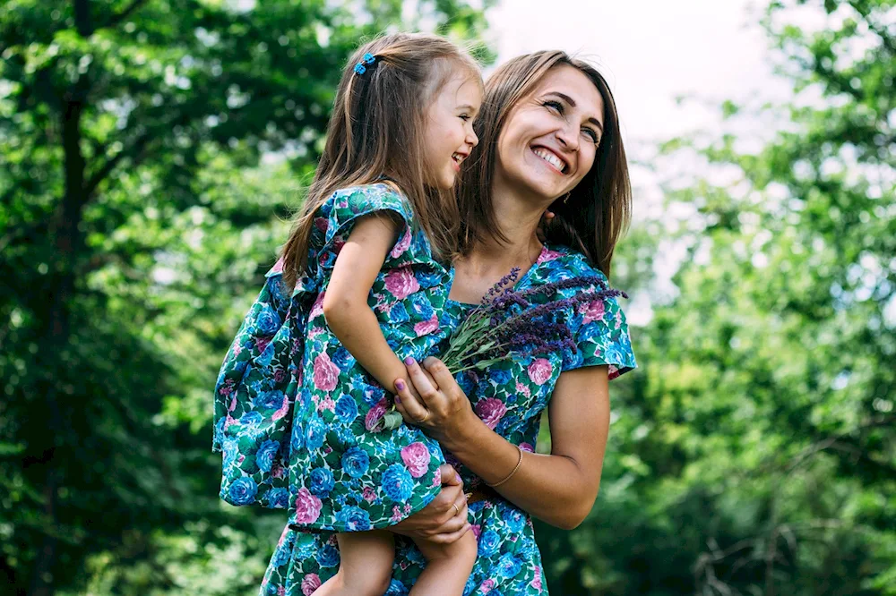 Mum and daughter