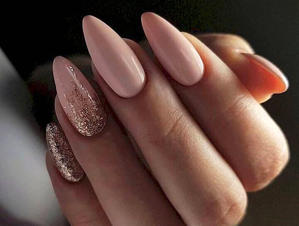 Almond manicure design