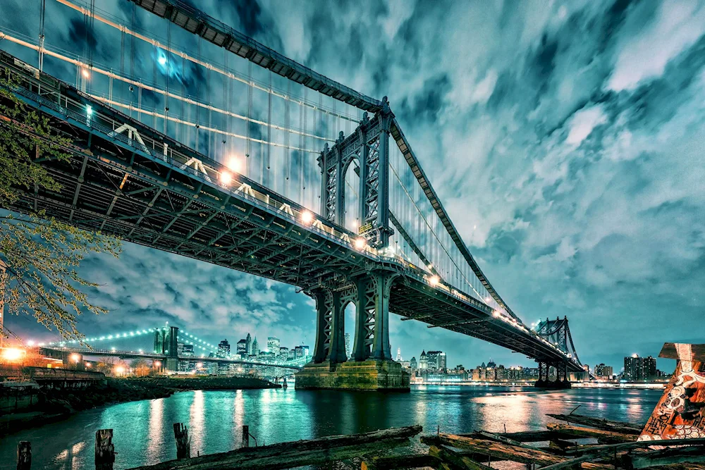 Manhattan Bridge in New York City York