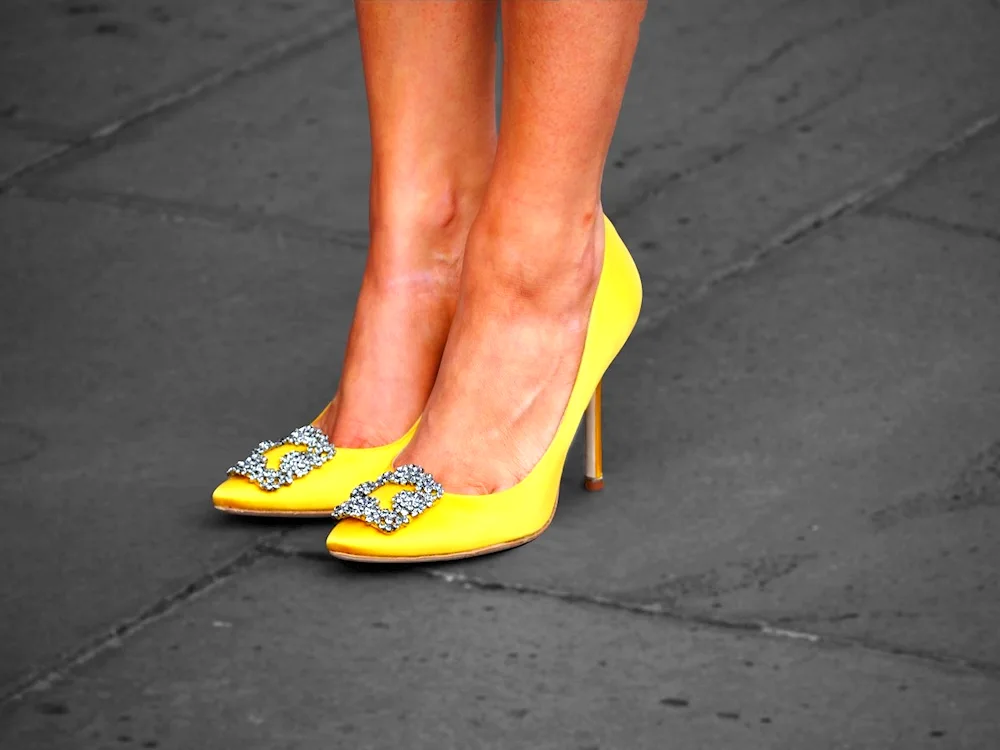 Lemon heeled sandals