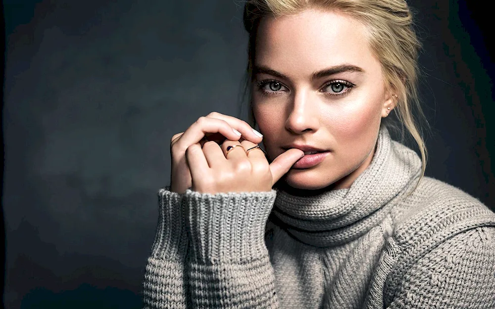 Margot Robbie