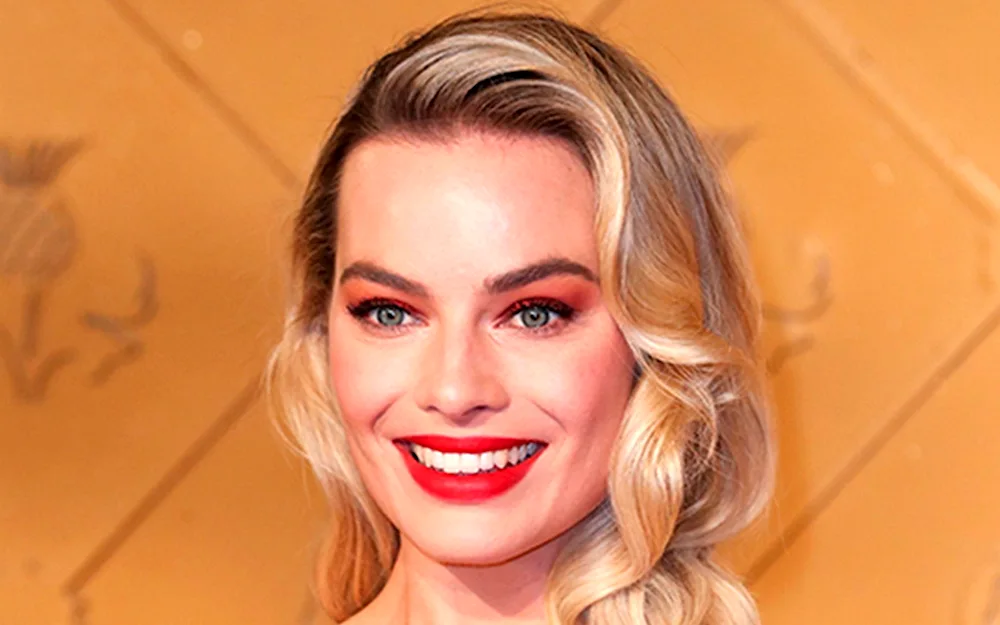 Margo Robbie