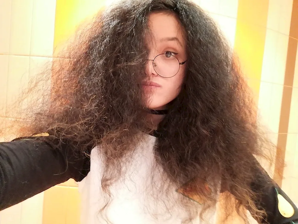 Marina curly doubleair