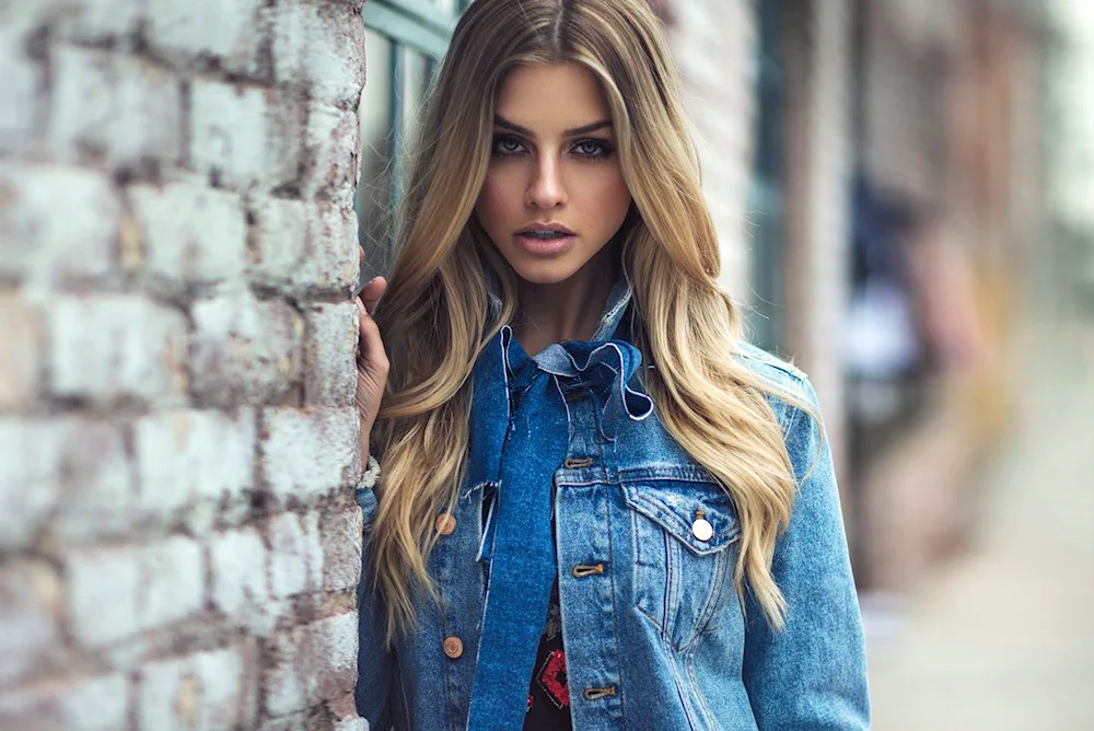 Marina Laswick eyes