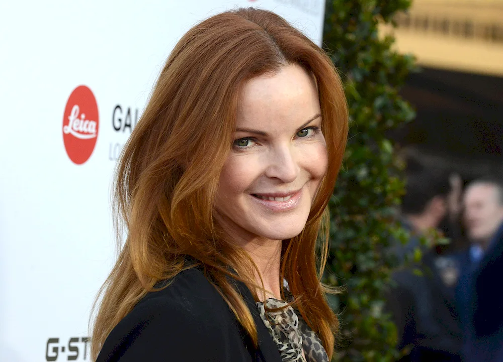 Marcia cross