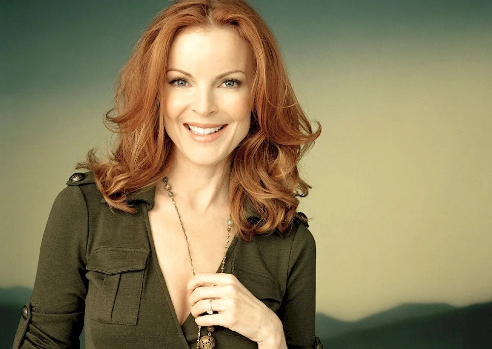 Marcia cross