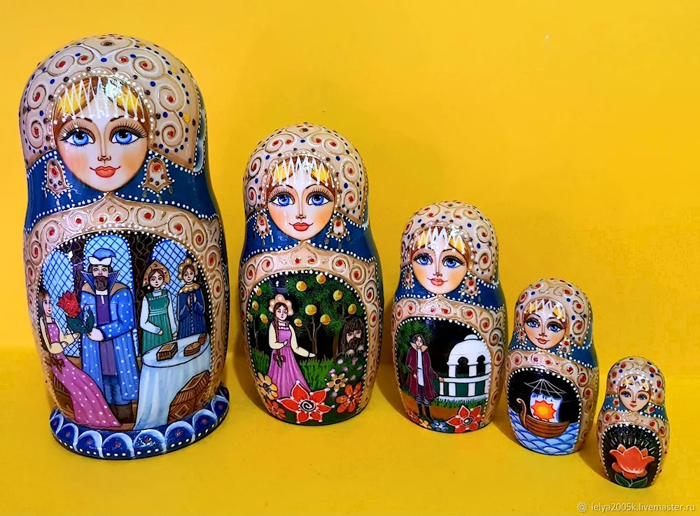 Matryoshka in a shawl