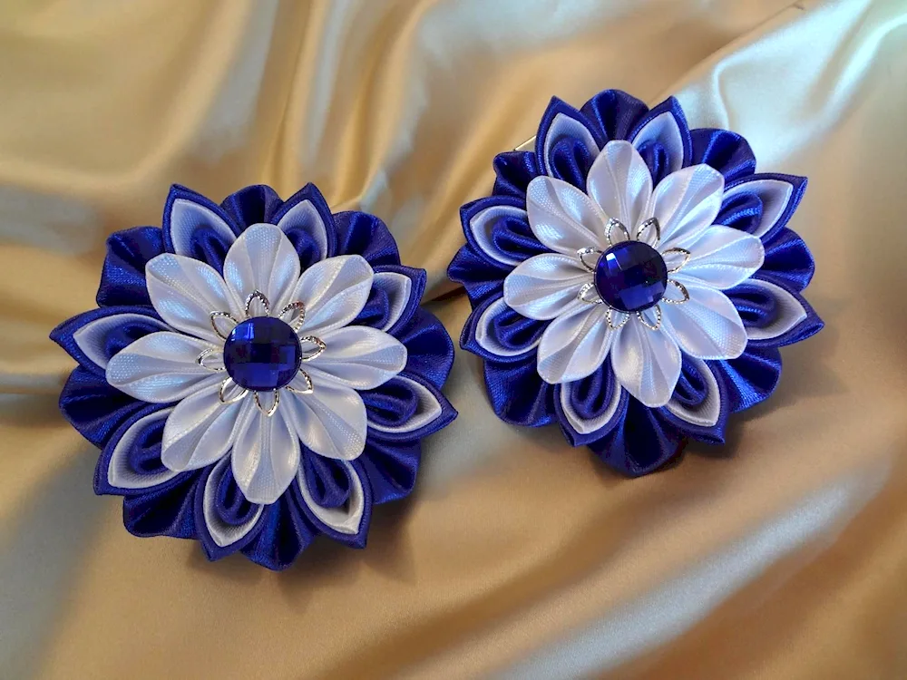 Matsuba kanzashi