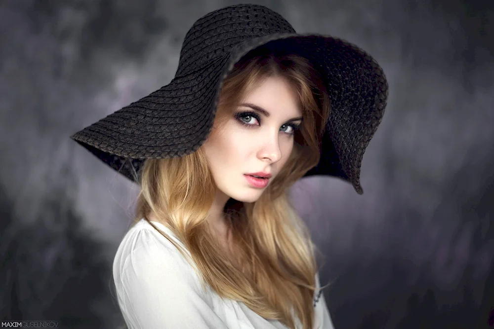 Maxim Guselnikov Irina Popova