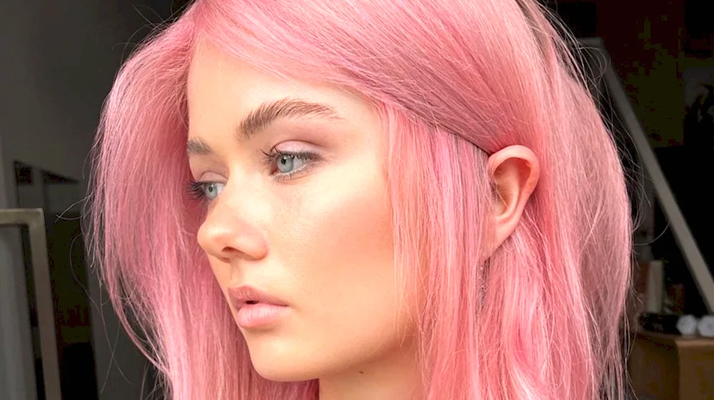 Megan Fox with pink hair