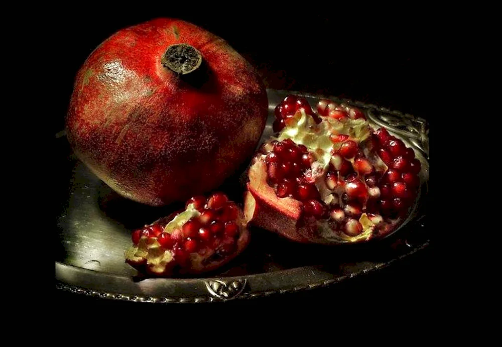 Majorite pomegranate