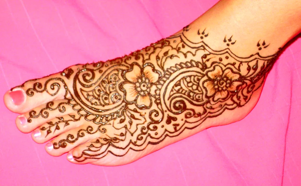 Flowers mehendi