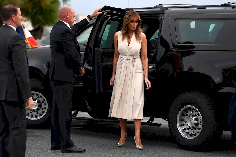 Trump Melania as a young girl
