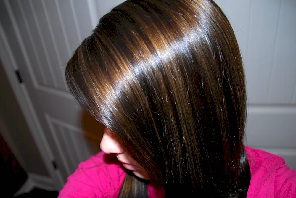 Colouring and toning on dark hair