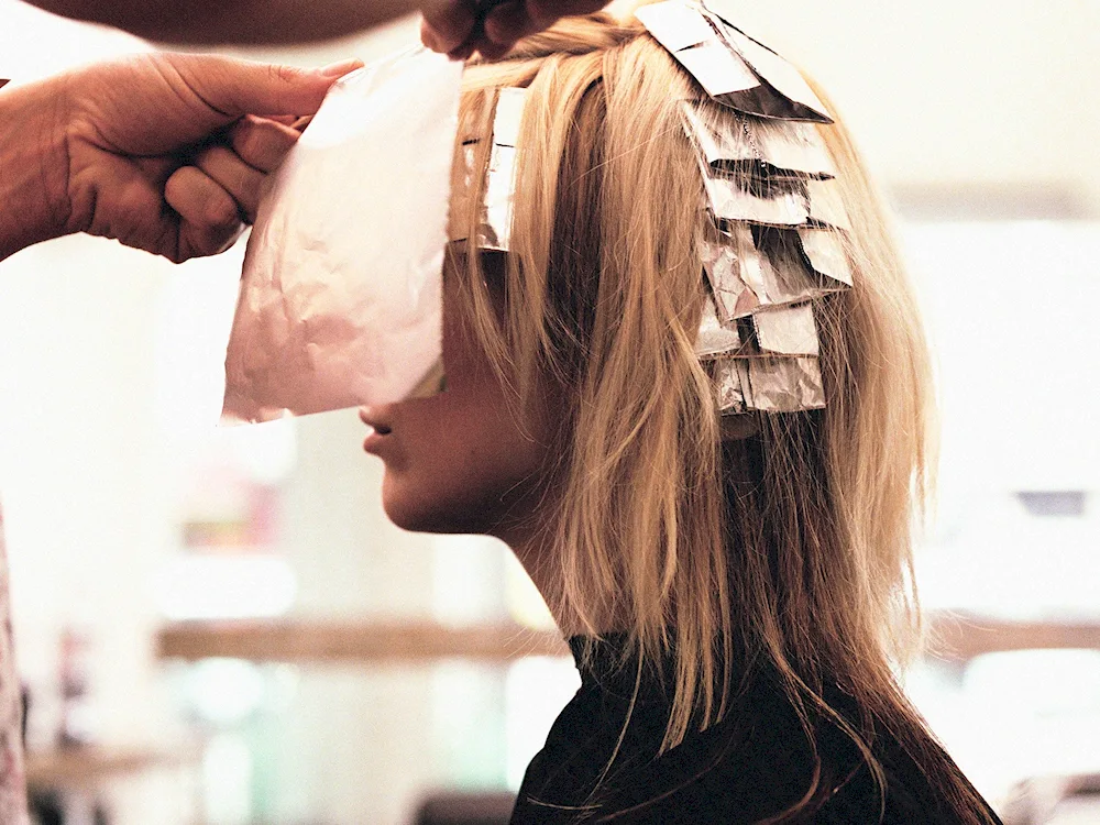 Short hair colouring