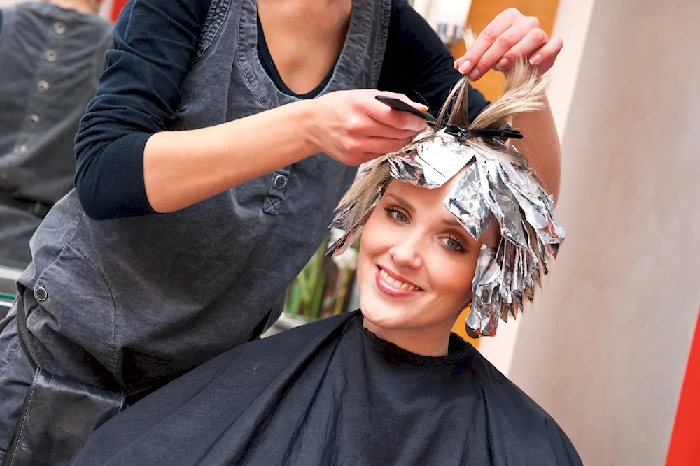 Foil hair colouring