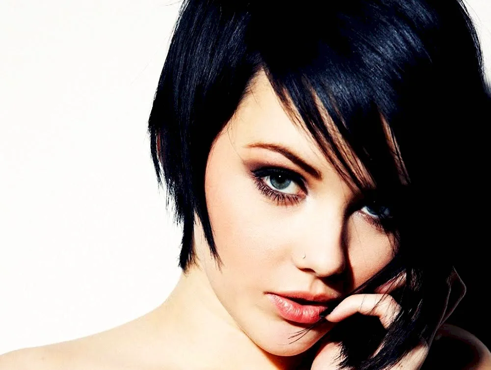 Melissa Clarke bob