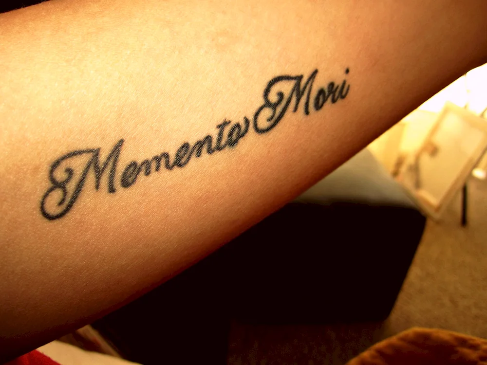 Memento Mori tattoo Carpe Diem