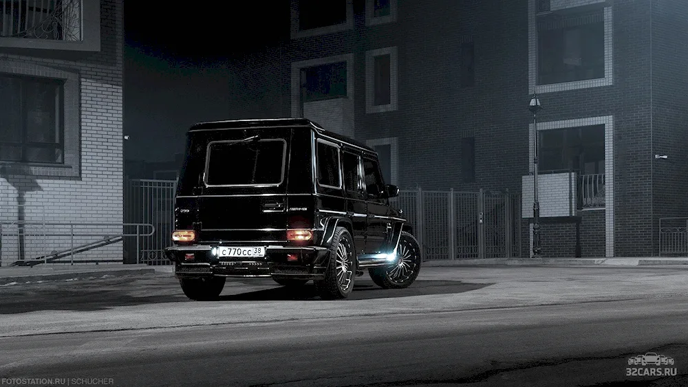 Mercedes Benz g55 Hamann