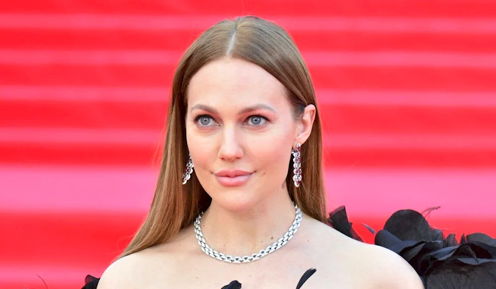 Meriem Uzerli actress