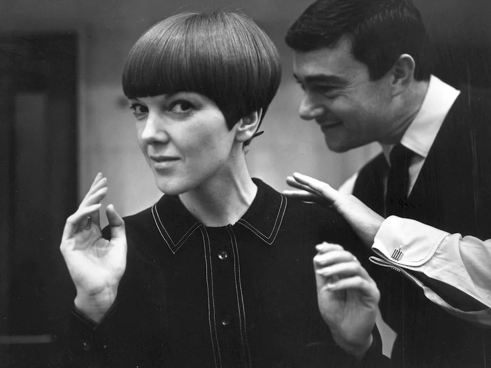 Vidal Sassoon haircut