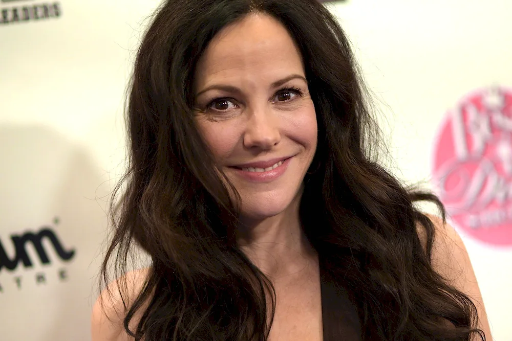 Mary Louise Parker