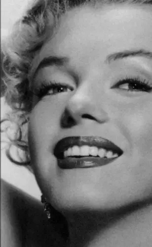Marilyn Marlo