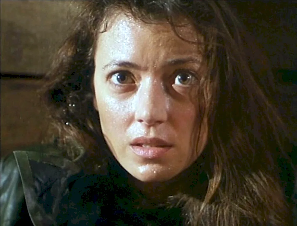 Mia Sara