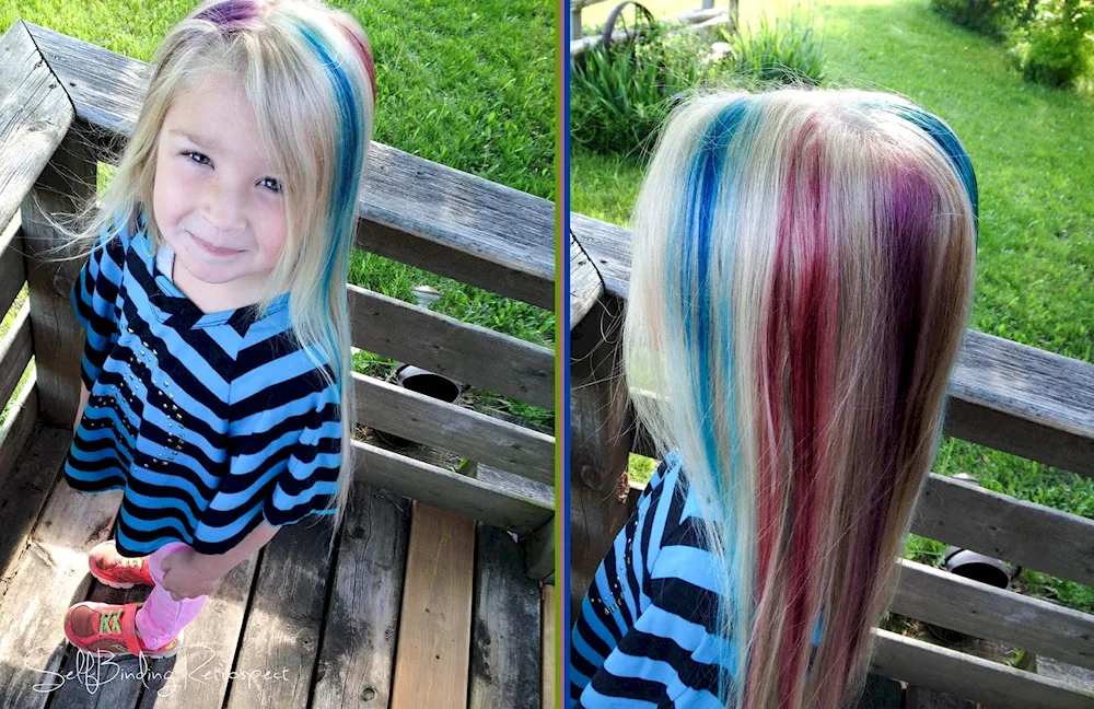 Coloured hair strands for kids