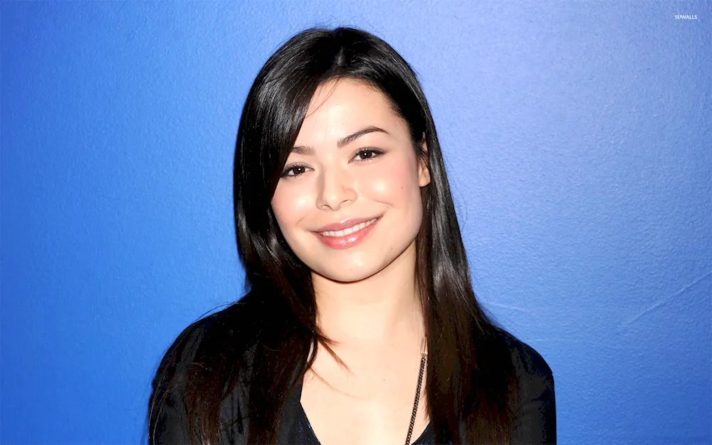 Miranda Cosgrove