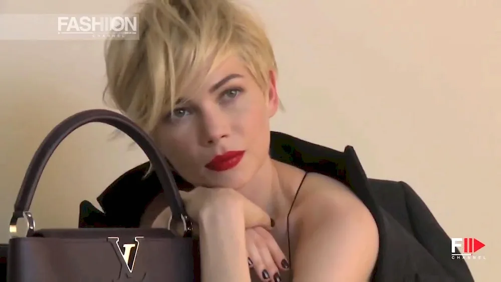 Michelle Williams with a bob