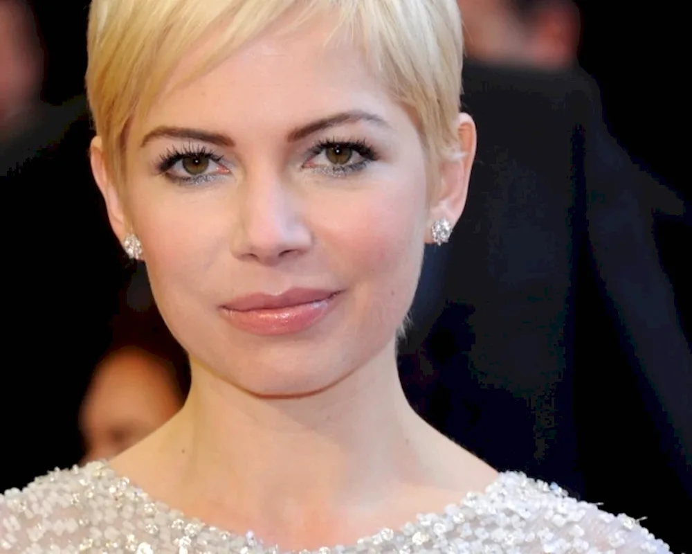 Michelle Williams Pixie Gavrosh