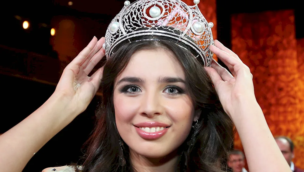 Miss Russia 2013 Elmira Abdrazakova