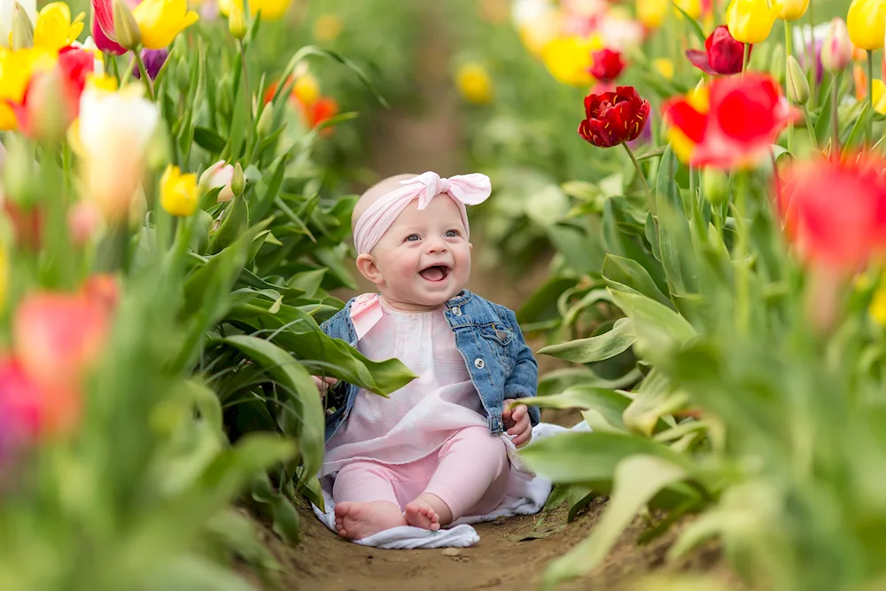 Children's nature photo shoot little girl