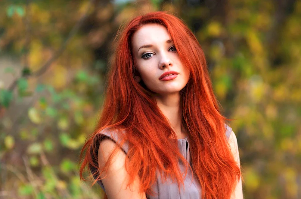 Model Katrin Kühn has red hair colour