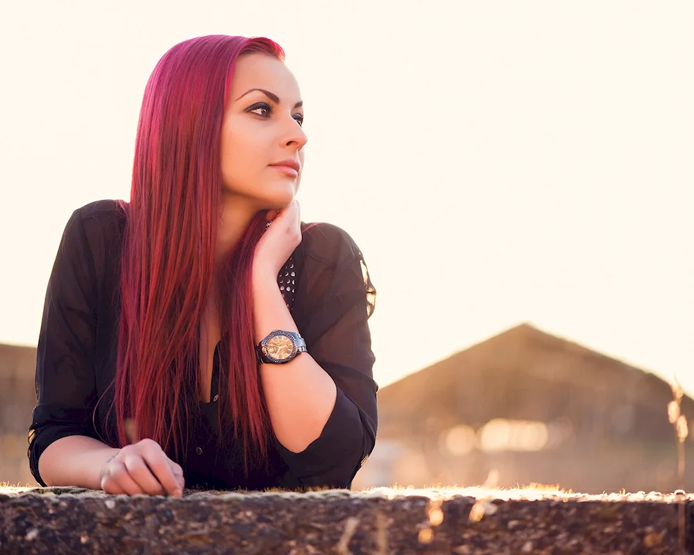 Model with red hair