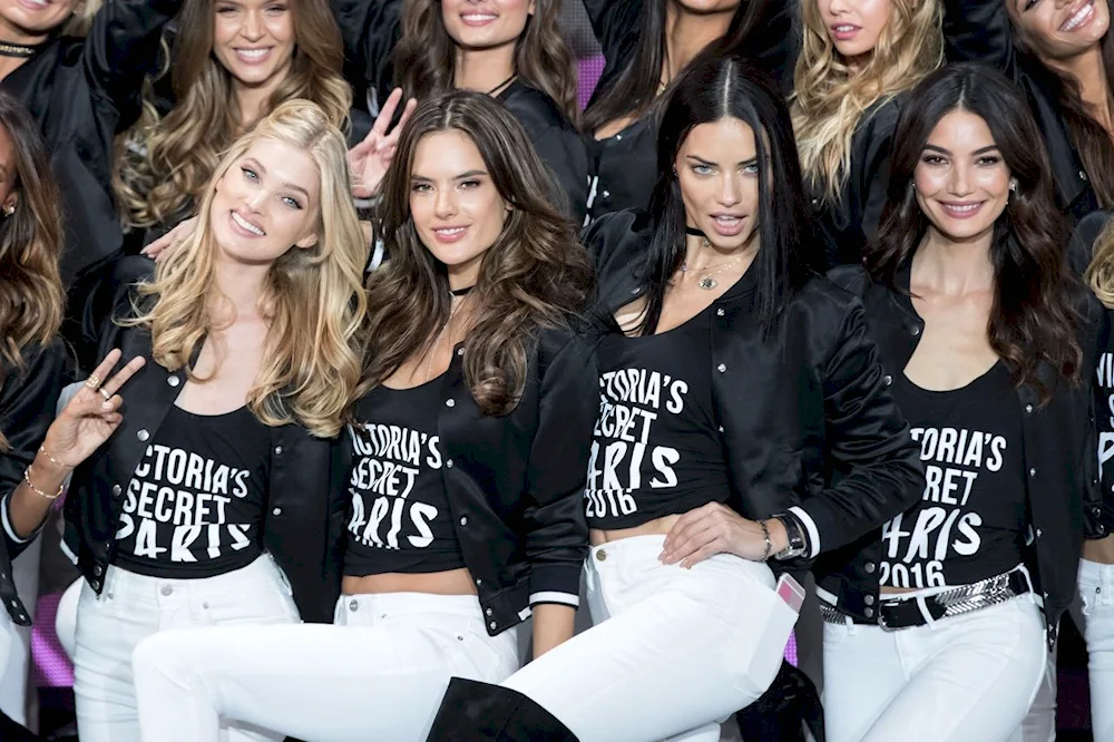 Victoria's Secret models