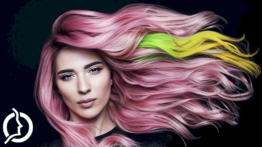 Fashion colouring