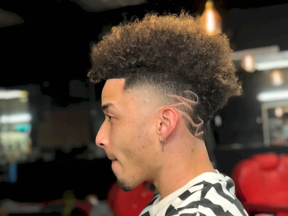 Medium Flip out Hairstyle