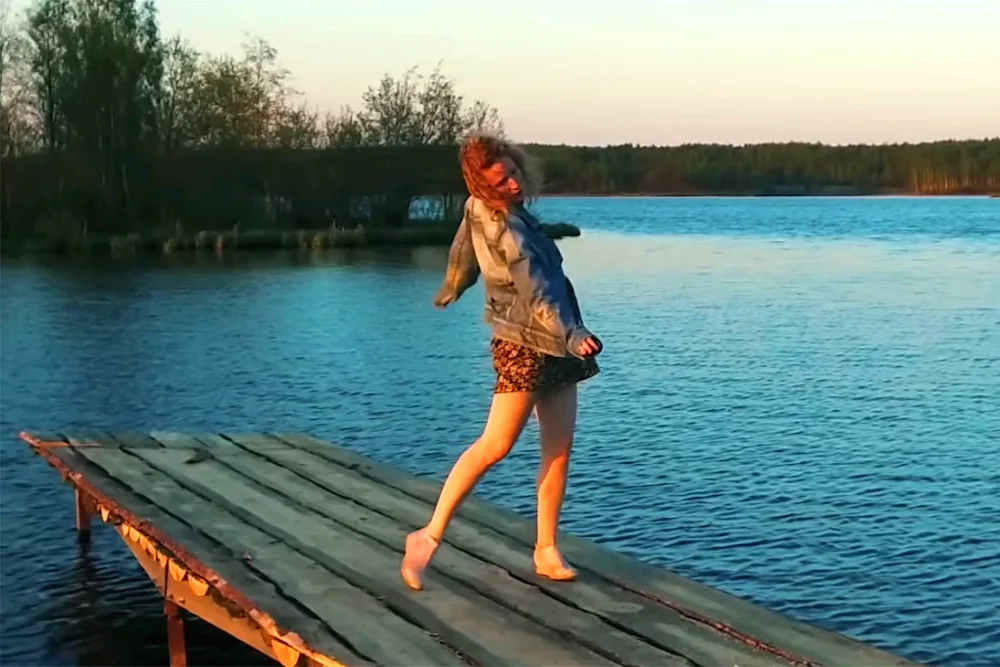 Monetochka singer